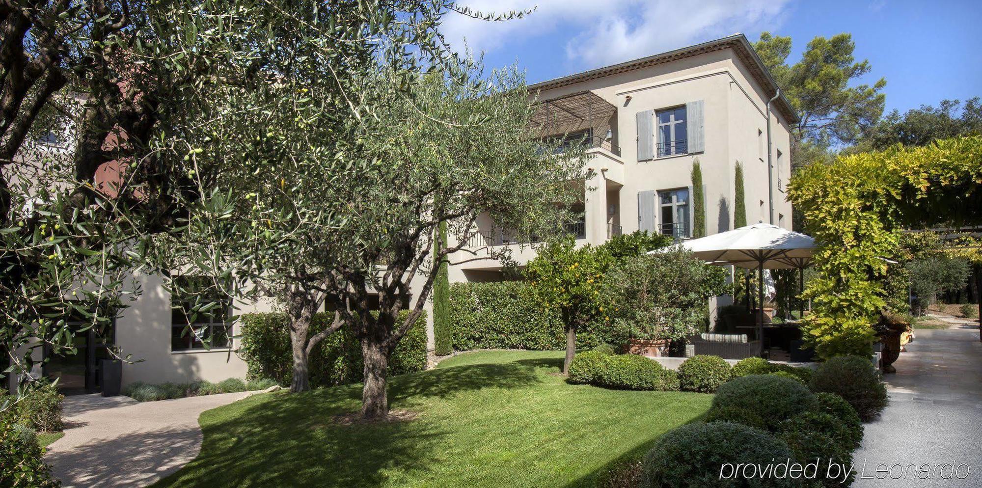 Residence Hoteliere 4 Etoiles Les Mas Du Grand Vallon Мужен Екстер'єр фото